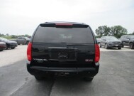 2014 GMC Yukon XL in Oak Grove, MO 64075 - 18152570 6