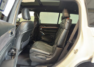 2023 Jeep Grand Cherokee L in Burlington, WI 53105 - 18152581 10
