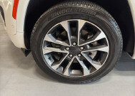 2023 Jeep Grand Cherokee L in Burlington, WI 53105 - 18152581 9