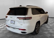2023 Jeep Grand Cherokee L in Burlington, WI 53105 - 18152581 5