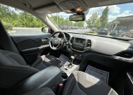 2015 Jeep Cherokee in Marysville, OH 43040 - 18152586 32