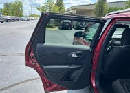 2015 Jeep Cherokee in Marysville, OH 43040 - 18152586 22
