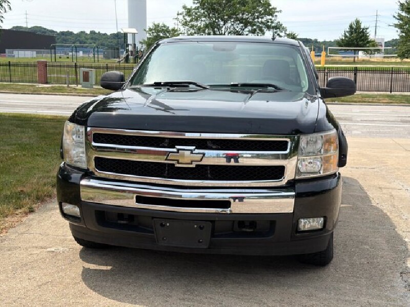 2011 Chevrolet Silverado 1500 in Euclid, OH 44040 - 18152595