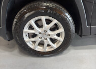 2018 Jeep Cherokee in Burlington, WI 53105 - 18152636 10