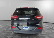 2018 Jeep Cherokee in Burlington, WI 53105 - 18152636 5