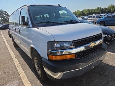 2017 Chevrolet Express 3500 in Blauvelt, NY 10913