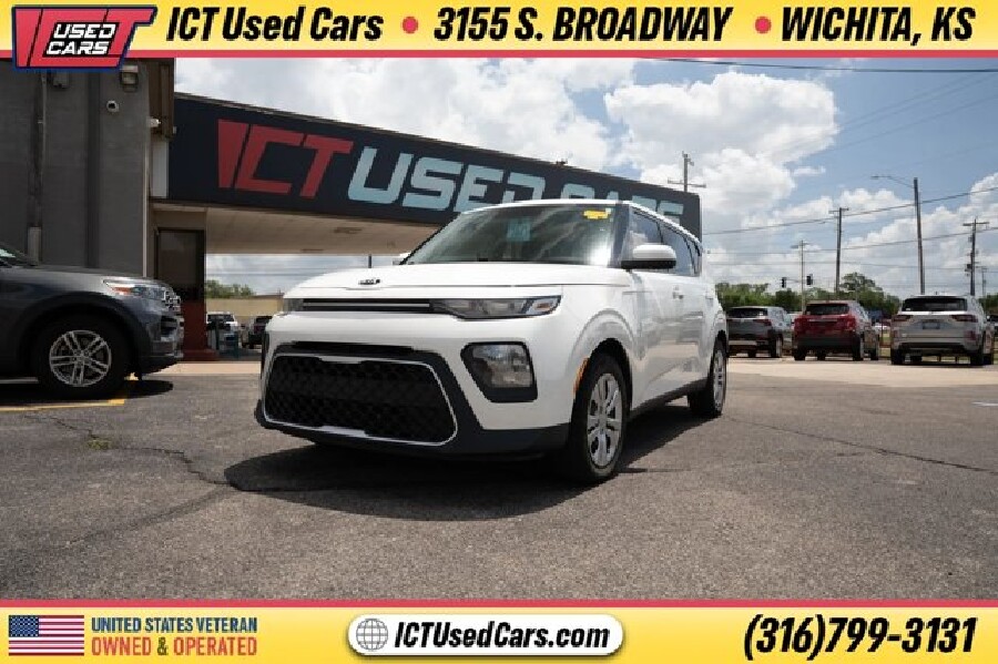 2021 Kia Soul in Wichita, KS 67216 - 18152667