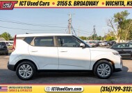 2021 Kia Soul in Wichita, KS 67216 - 18152667 7