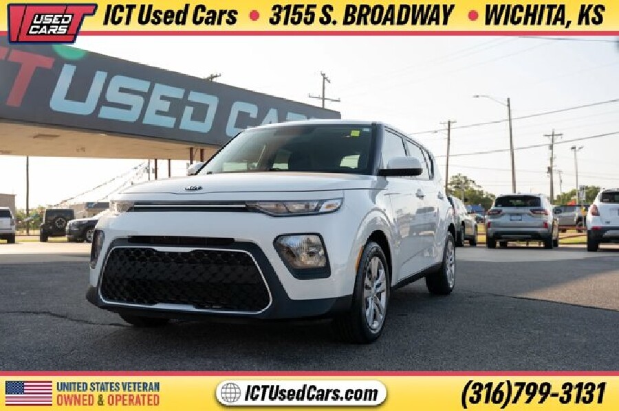 2021 Kia Soul in Wichita, KS 67216 - 18152667
