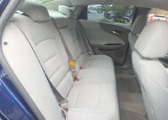 2018 Chevrolet Malibu in Marysville, OH 43040 - 18152678 30