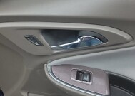 2018 Chevrolet Malibu in Marysville, OH 43040 - 18152678 32