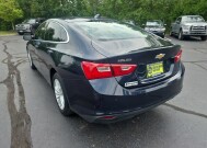 2018 Chevrolet Malibu in Marysville, OH 43040 - 18152678 5