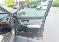 2017 Honda CR-V in Marysville, OH 43040 - 18152706 32