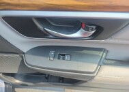 2017 Honda CR-V in Marysville, OH 43040 - 18152706 33