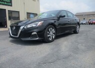 2020 Nissan Altima in Oak Grove, MO 64075 - 18152727 1