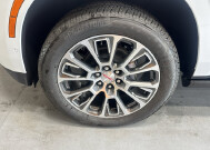 2026 GMC Yukon XL in Burlington, WI 53105 - 18152768 9