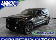 2025 Ford Explorer in Burlington, WI 53105 - 18152771 44