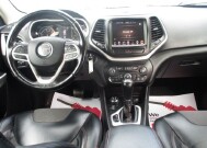 2017 Jeep Cherokee in Oak Grove, MO 64075 - 18152775 12