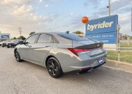 2021 Hyundai Elantra in Conway, AR 72032 - 18152779 15
