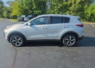 2022 Kia Sportage in Marysville, OH 43040 - 18152788 4