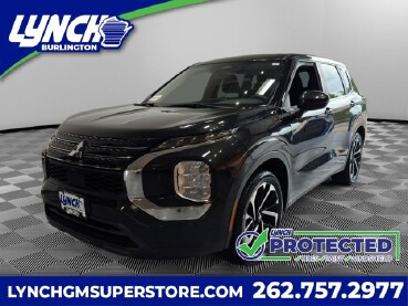 2022 Mitsubishi Outlander in Burlington, WI 53105