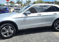2017 Mercedes-Benz GLC 300 in Miramar, FL 33023 - 18152825 4