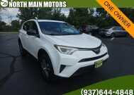 2018 Toyota RAV4 in Marysville, OH 43040 - 18152829 1