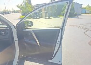 2018 Toyota RAV4 in Marysville, OH 43040 - 18152829 31