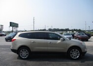 2010 Chevrolet Traverse in Oak Grove, MO 64075 - 18152859 4