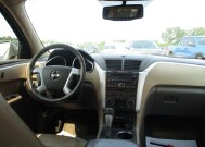 2010 Chevrolet Traverse in Oak Grove, MO 64075 - 18152859 11