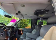 2010 GMC Savana 1500 in Blauvelt, NY 10913 - 18152878 25
