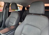 2019 Chevrolet Malibu in Miramar, FL 33023 - 18152902 10