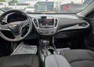 2019 Chevrolet Malibu in Miramar, FL 33023 - 18152903 16