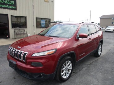 2015 Jeep Cherokee in Oak Grove, MO 64075