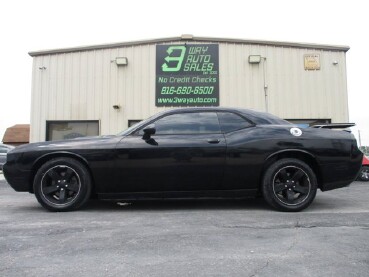 2014 Dodge Challenger in Oak Grove, MO 64075