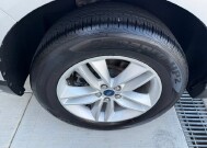 2018 Ford Edge in Knoxville, TN 37920 - 18152914 27