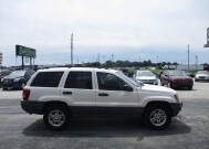 2004 Jeep Grand Cherokee in Oak Grove, MO 64075 - 18152966 4