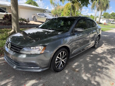 2017 Volkswagen Jetta in Hollywood, FL 33023-1906