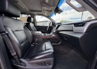 2015 GMC Yukon XL in Winchester, VA 22602 - 18153016 8