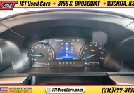 2022 Ford Explorer in Wichita, KS 67216 - 18153030 27