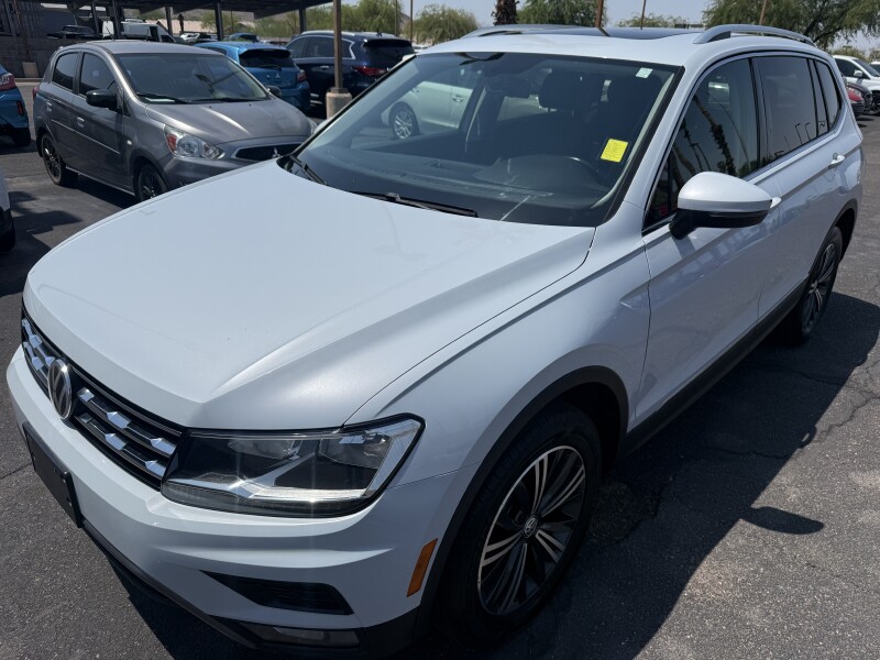 2018 Volkswagen Tiguan in Phoenix, AZ 85022 - 18153040