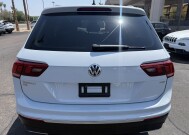 2018 Volkswagen Tiguan in Phoenix, AZ 85022 - 18153040 5