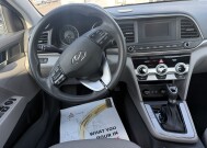 2019 Hyundai Elantra in Phoenix, AZ 85022 - 18153041 7