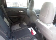 2016 Jeep Cherokee in Oak Grove, MO 64075 - 18153054 12