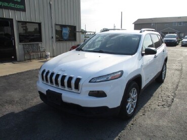2016 Jeep Cherokee in Oak Grove, MO 64075