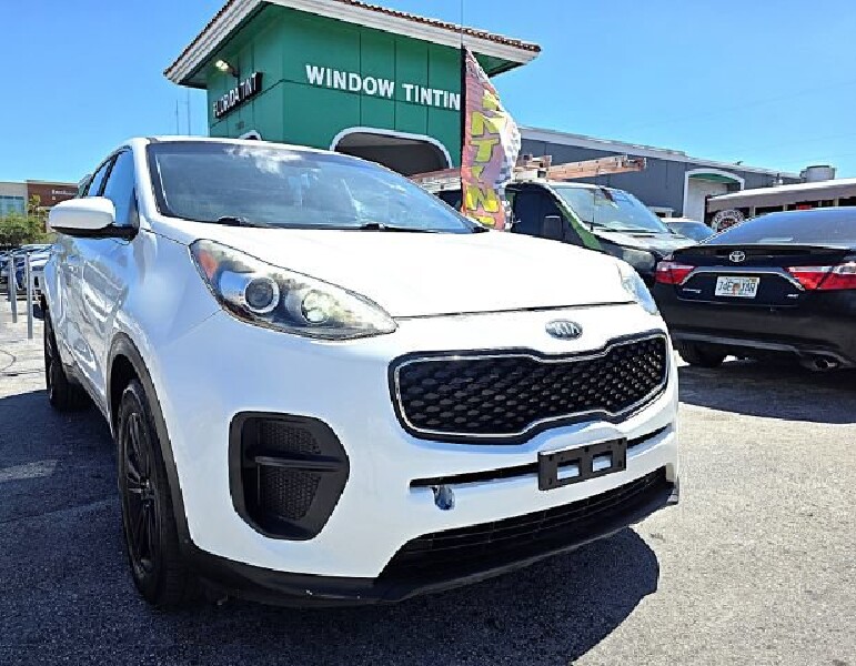 2019 Kia Sportage in Miramar, FL 33023 - 18153068