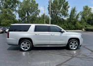 2016 GMC Yukon XL in Marysville, OH 43040 - 18153101 12