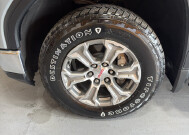 2025 GMC Sierra 1500 in Burlington, WI 53105 - 18153141 9