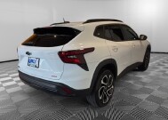 2024 Chevrolet Trax in Burlington, WI 53105 - 18153146 5