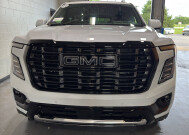 2026 GMC Yukon XL in Burlington, WI 53105 - 18153195 8